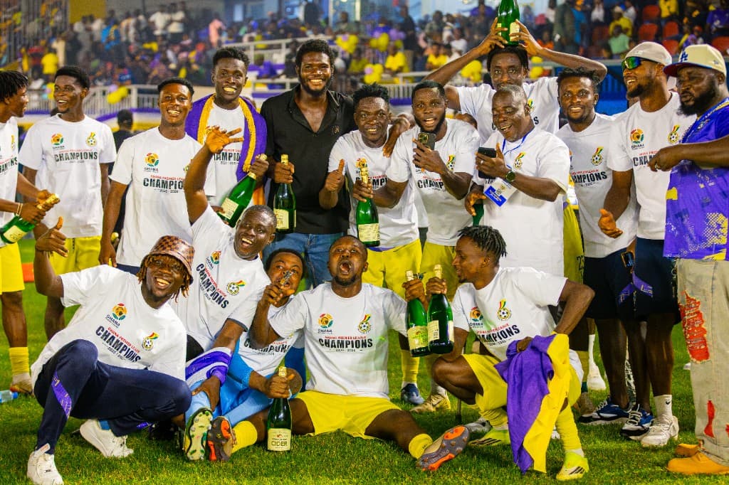Medeama SC celebrating the 2022/23 Ghana Premier League title on the pitch